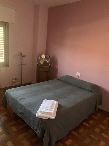 Bedroom 2, Hostal Burgalés, Navarra
