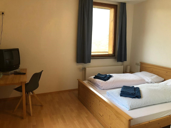 Bedroom 2, Sporthostel Rössle, Breisgau-Hochschwarzwald
