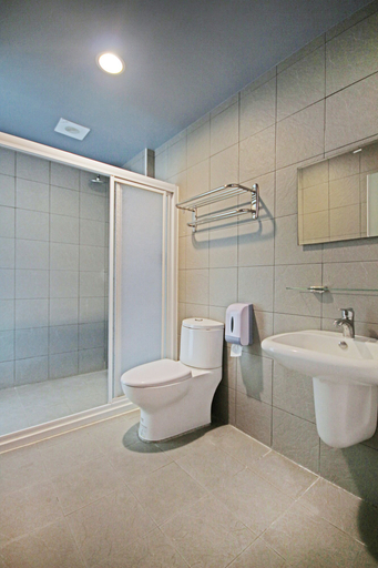 Bathroom 4, Oscar Guesthouse, Taitung