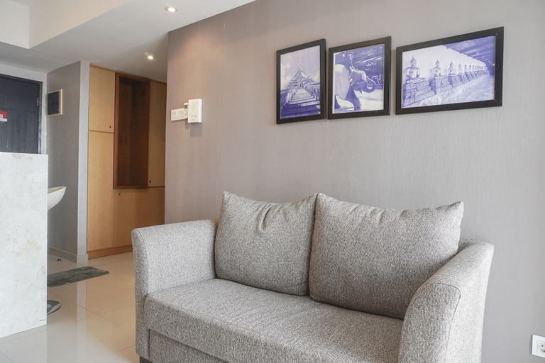 Living area 4, Nice And Comfort 1Br At The Wave Kuningan Apartment, East Jakarta
