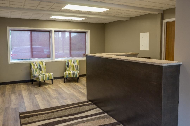 Others 4, Relax Inn - Batavia, Genesee