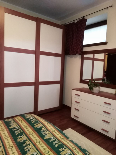 Bedroom 4, L'Agrifoglio, Nuoro