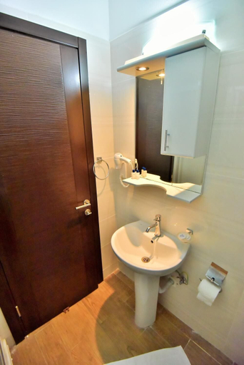 Bathroom 3, Club Simena Hotel