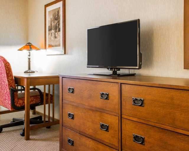 Others 5, Quality Inn Ironwood, Gogebic