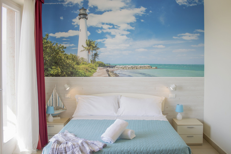 Bedroom 4, The Lighthouse Rooms, Verona