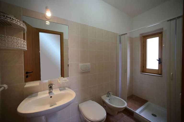Bathroom 4, Residence Rendez Vous, Foggia