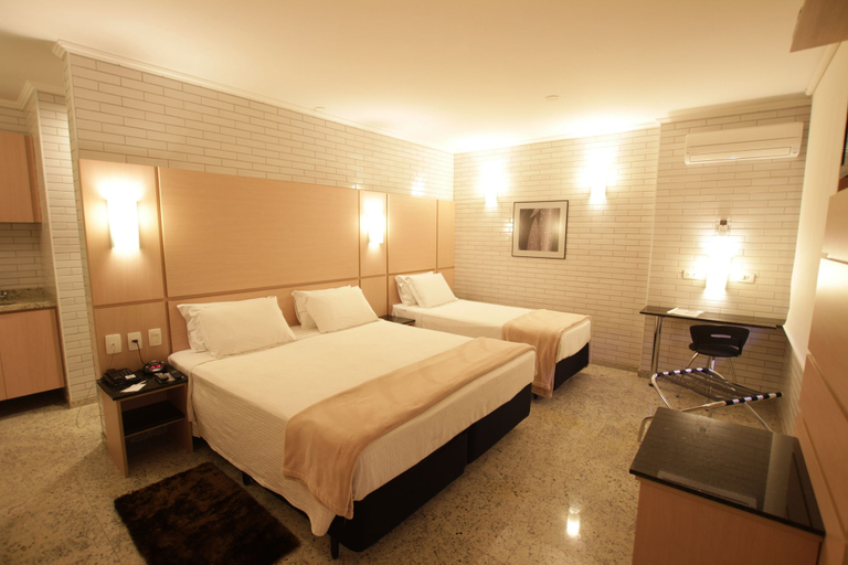 Bedroom 3, Hotel Confiance Centro Cívico, Curitiba