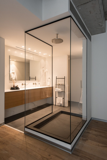 Bathroom 4, LEVEE Yehuda Halevi 16 Tel Aviv