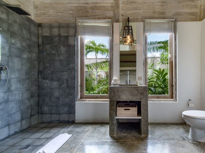 Bathroom 4, Mannao Estate by Villa Finder, Badung
