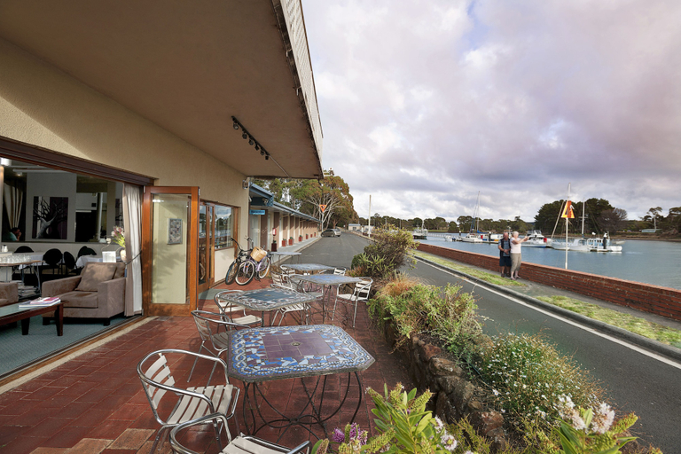 Food & Drinks 5, Burnie Airport Motel, Waratah/Wynyard - Pt A