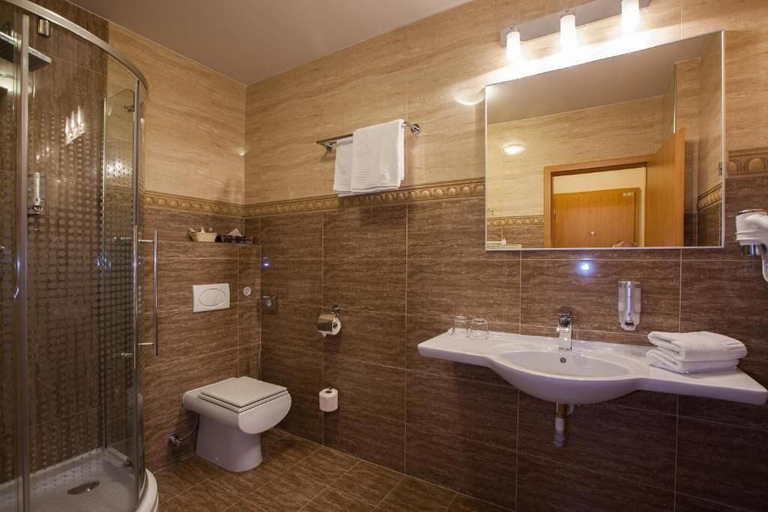 Bathroom 5, Hotel Galant, Břeclav