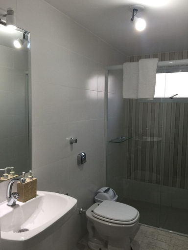 Bathroom 4, Suites Jurere Internacional, Florianopolis