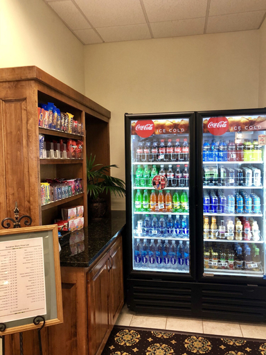 Food & Drinks 5, Super 8 by Wyndham Valdosta Mall, Lowndes