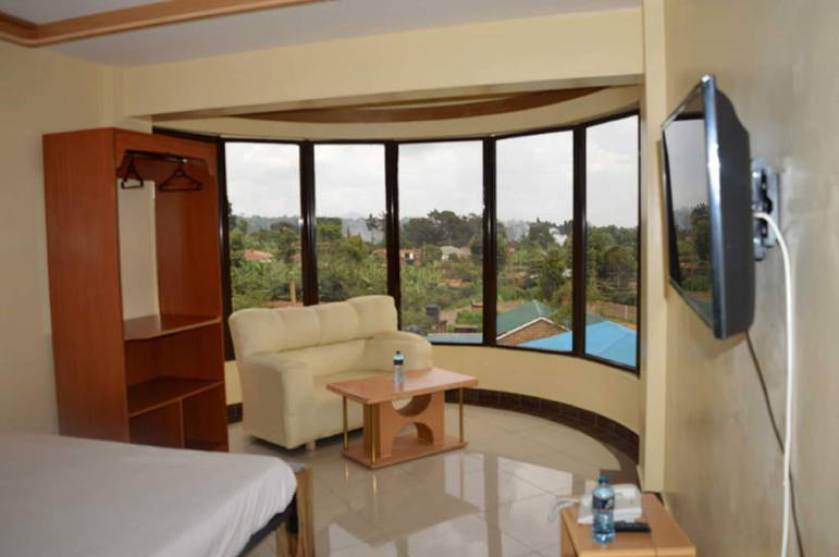 Bedroom 2, Elsa Hotel, North Imenti