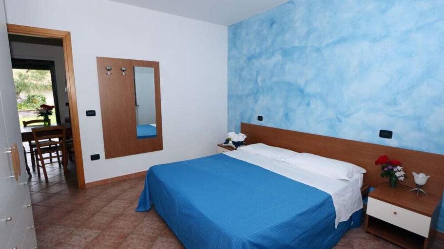 Bedroom 3, Agriturismo gli Etruschi, Livorno