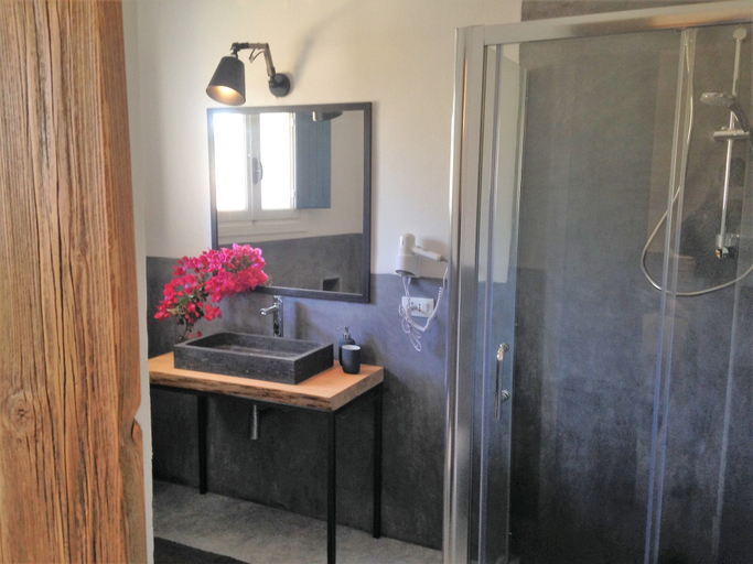 Bathroom 5, Agriturismo Le Lanterne, Trapani