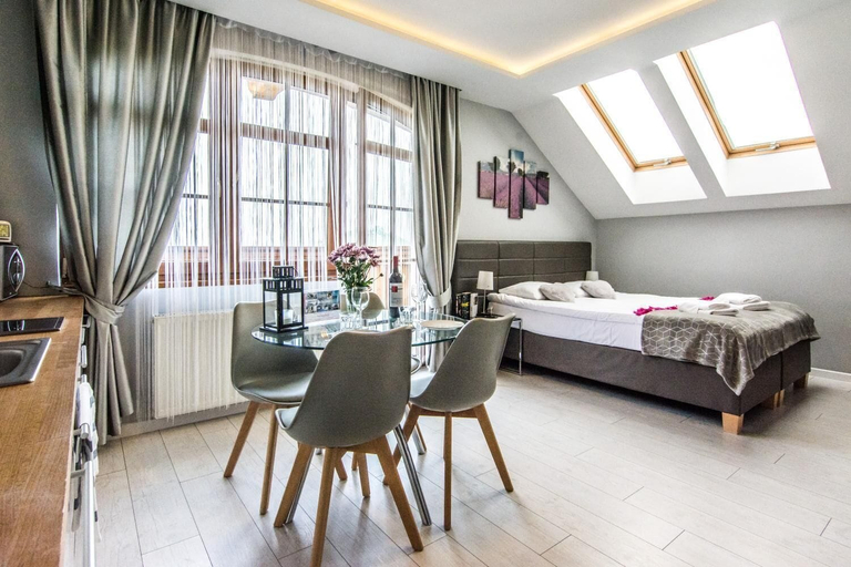 Bedroom 4, Apartamenty hoteLOVE na Skale, Jelenia Góra