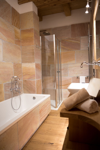 Bathroom 5, Fiocco di Neve Relais & Spa, Cuneo