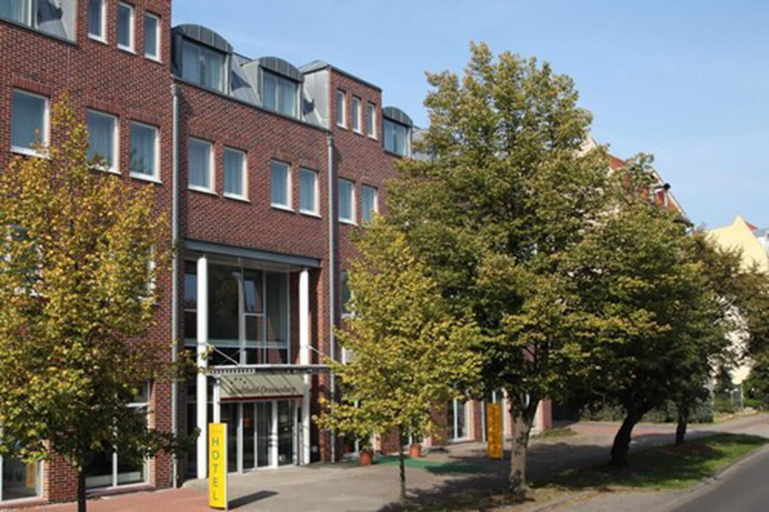 Exterior & Views 2, Stadthotel Oranienburg, Oberhavel