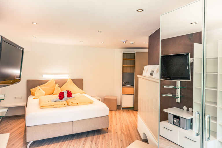 Bedroom 2, Apart Relax, Imst