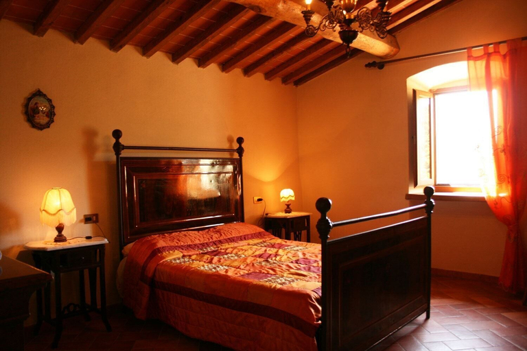 Bedroom 3, Tribbiano, Arezzo