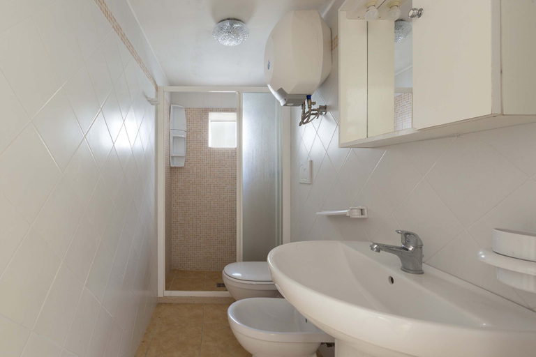 Bathroom 5, 2689 Dalia House by Barbarhouse, Lecce