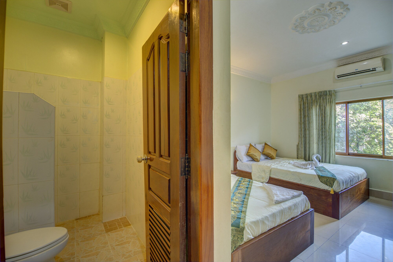 Bathroom 4, DV Angkor Villa, Siem Reap