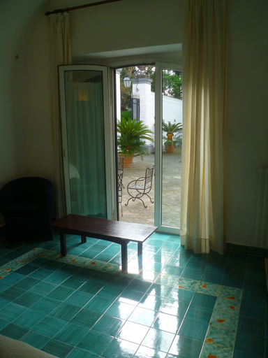 Living area, Villa San Gennariello B&B, Napoli