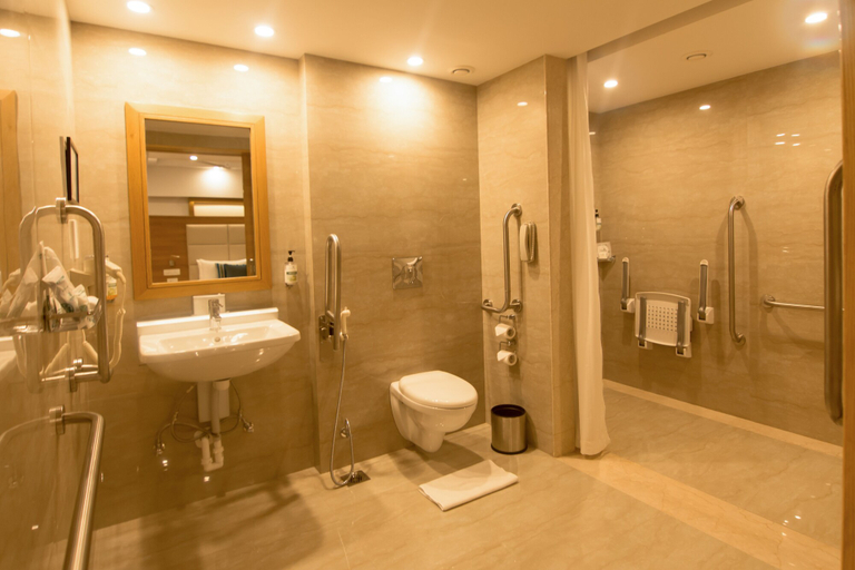 Bathroom 5, Lemon Tree Hotel, Sector 60, Gurugram, Gurgaon