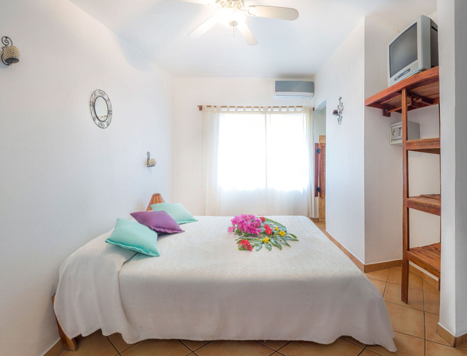 Bedroom 3, Laguna del Cocodrilo, Santa Cruz