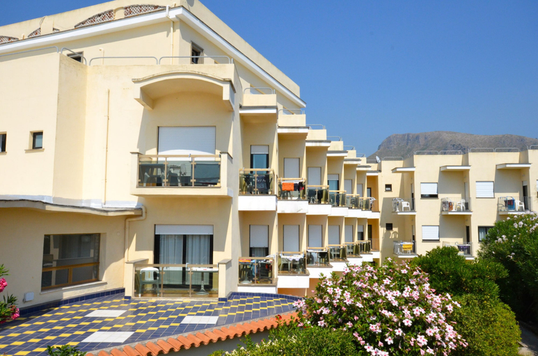 Exterior & Views 2, Grand Hotel La Playa, Latina