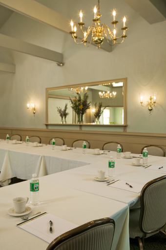 Food & Drinks 5, Joseph Ambler Inn, Montgomery