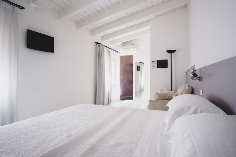 Bedroom 5, Casa Fola - City Centre Rooms, Verona