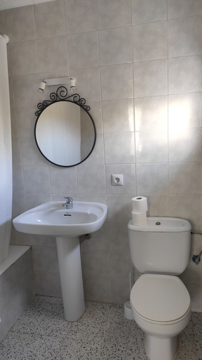 Bathroom 3, Hostal Alma, Baleares