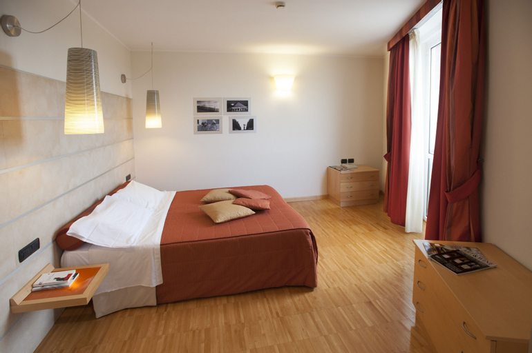 Bedroom 10