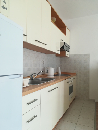Others 5, Apartmani Roko, Kaštela