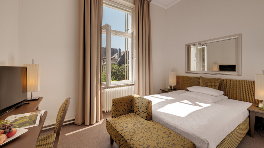 Bedroom 4, Boutiquehotel Dreesen, Villa Godesberg, Bonn