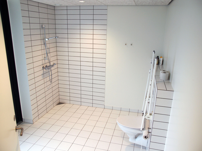 Bathroom 4, DBU Hotel & Kursuscenter, Århus