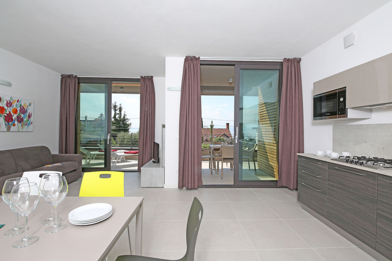 Others 5, Villa T14, Verona
