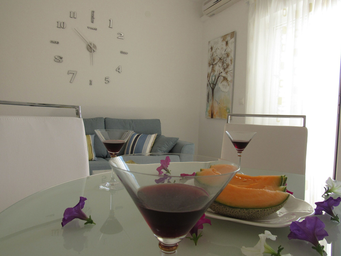 Food & Drinks, Apartmani Roko, Kaštela