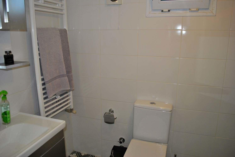 Bathroom 4, Villa Canna by Amy Villas
