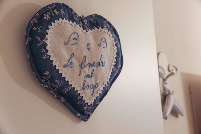 Bedroom 4, Le Finestre Sul Borgo Rooms, Verona