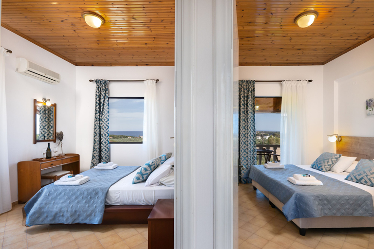 Bedroom 4, Villa Kapnisi, Ionian Islands