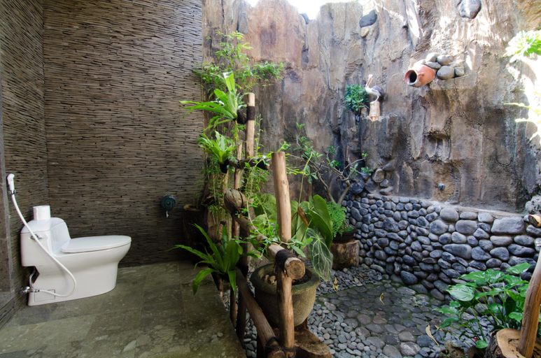Bathroom 4, Villa Nesanur, Denpasar
