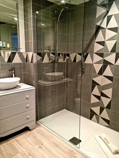Bathroom 5, The Ollerod, Dorset