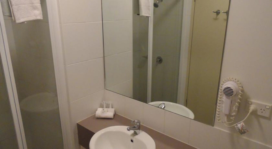 Bathroom 5, Quest Alice Springs, Alice Springs- Stuart