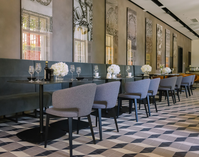 Food & Drinks 4, Bank Hotel, L'vivs'ka