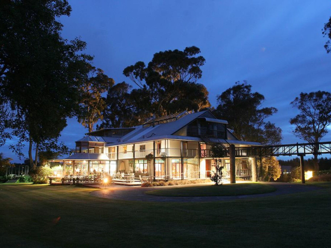 Exterior & Views 4, The Narrows Landing, Waipa