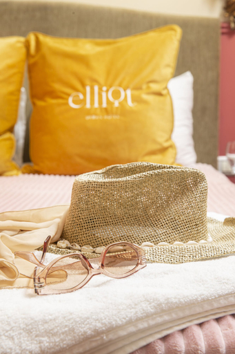 Bedroom 4, The Elliot - Adults only