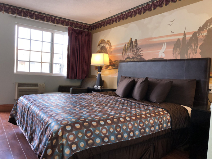 Stardust Inn, San Diego